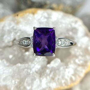 “Purple Power” Glorious Amethyst & White Zircon Ring! 💎 - SIZE (10)